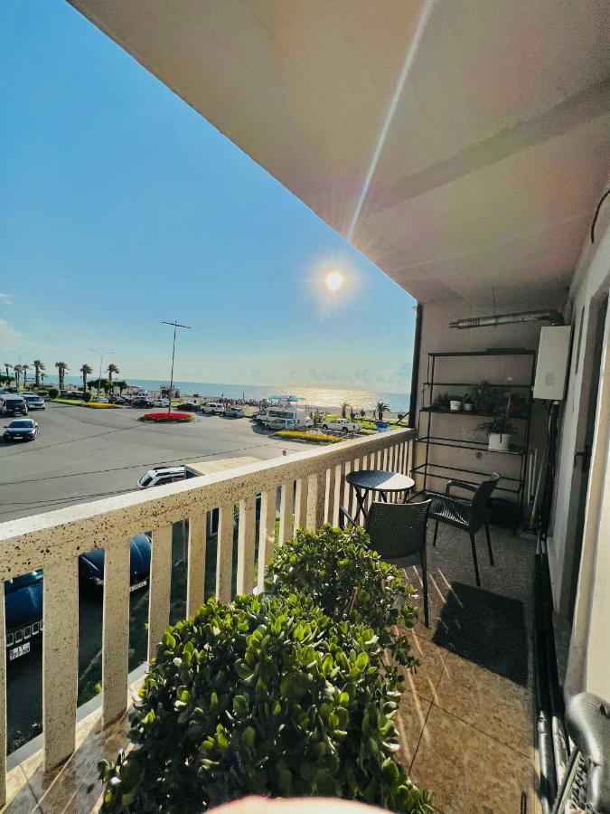 Apartment With Sea View Батуми Экстерьер фото